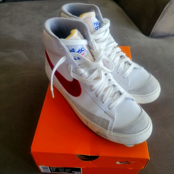 Nike Shoes - Nike Blazer Mid '77 White Phantom Gym Red 2022   DH7694-100 Size 10